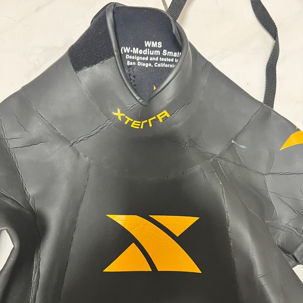 Women's Black & Yellow Wetsuit - Swim Triathlon